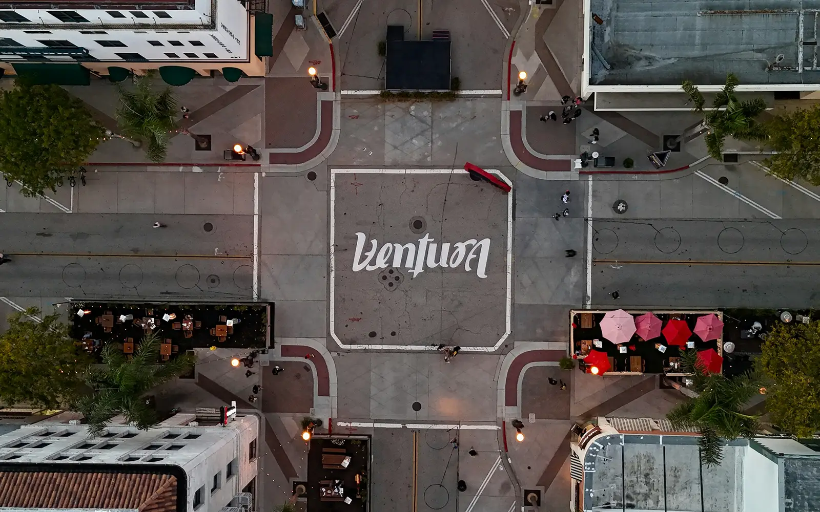 A street of businesses in Ventura County, California